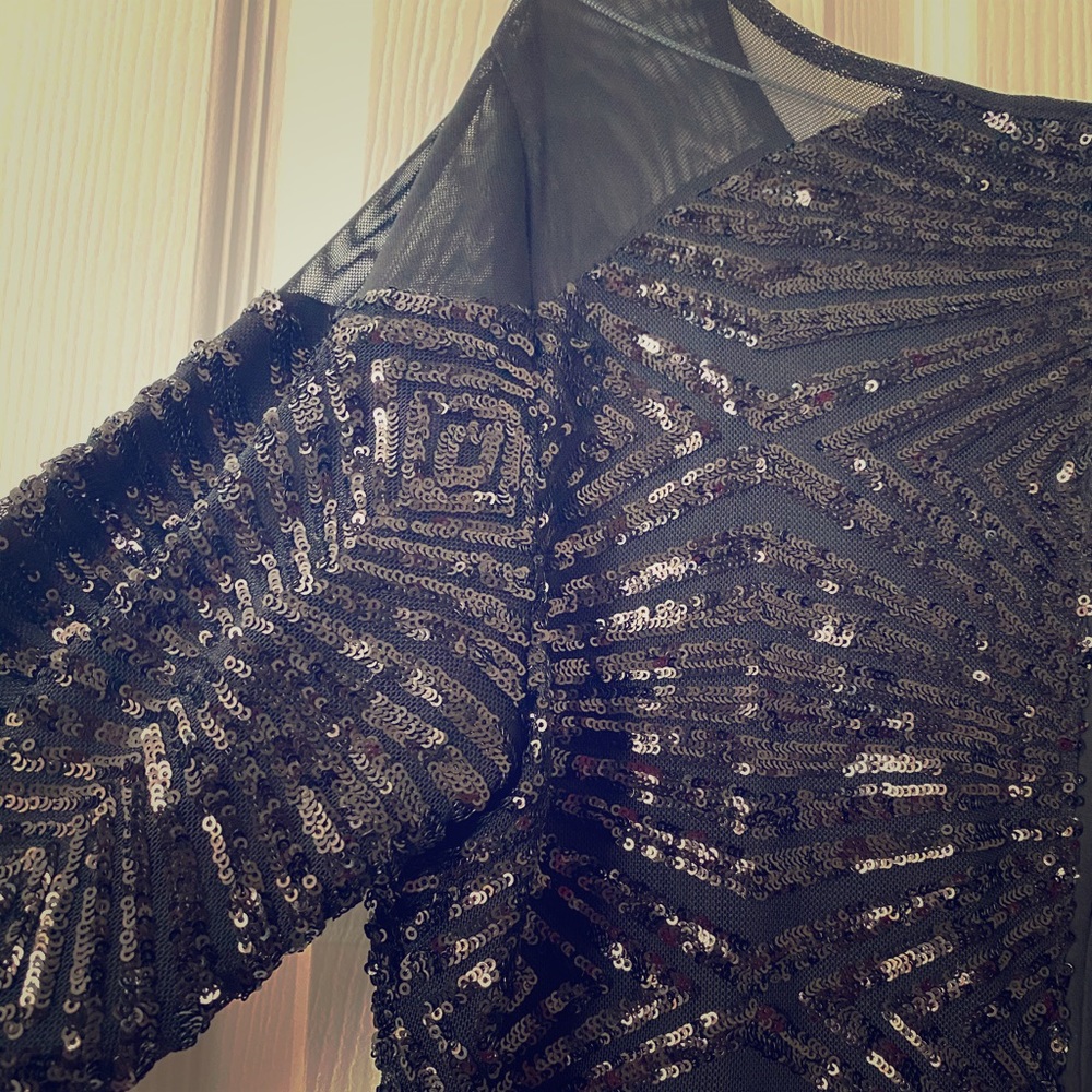 Black sequin mini dress size L new with tag